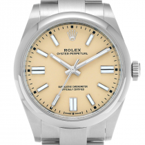 ロレックス オイスターパーペチュアル 134300 ベージュ文字盤